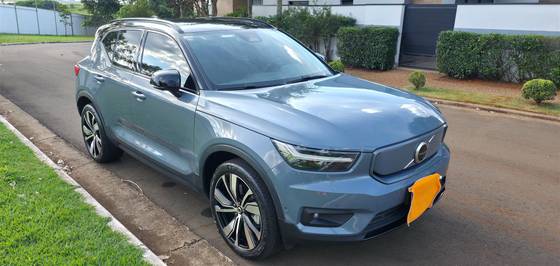 VOLVO XC40 P8 RECHARGE ELECTRIC BEV PURE AWD VOLVO XC40 P8 RECHARGE ELECTRIC BEV PURE AWD
